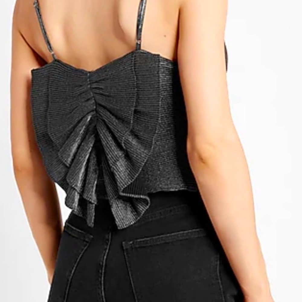 Yaas Girl, come thru in this metallic back bow accented tee strap crop t…